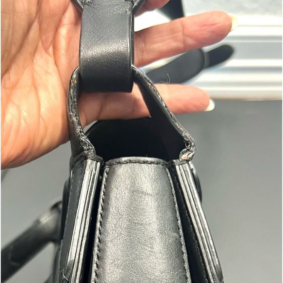 Michael Kors Daria Black Leather Saddle Crossbody Bag - Picture 16 of 16